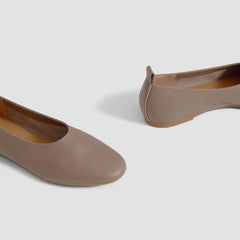 The Day Glove in Narrow Fit | Mocha