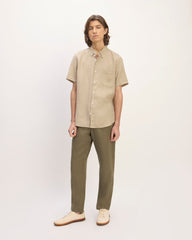The Classic Short-Sleeve Shirt in Linen | Trench Coat Khaki