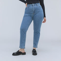 The Cheeky Hourglass Jean | Stone-Washed Sky | 26.5" Inseam