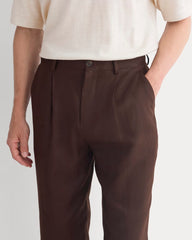 Soyeux Linen Pleated Trouser | Dark Brown