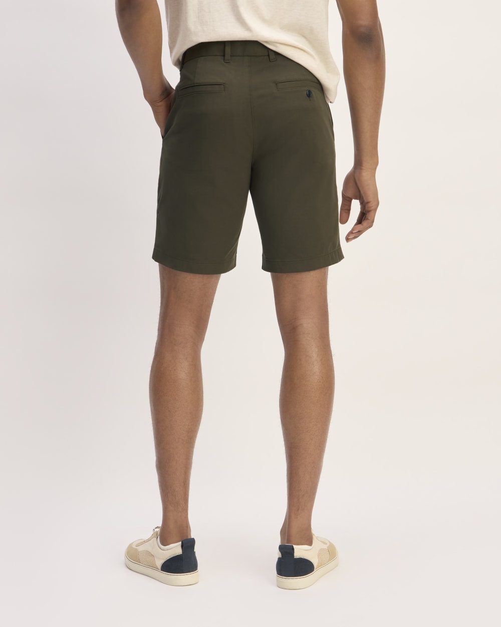 The 9" Slim-Fit Performance Chino Short | Carob