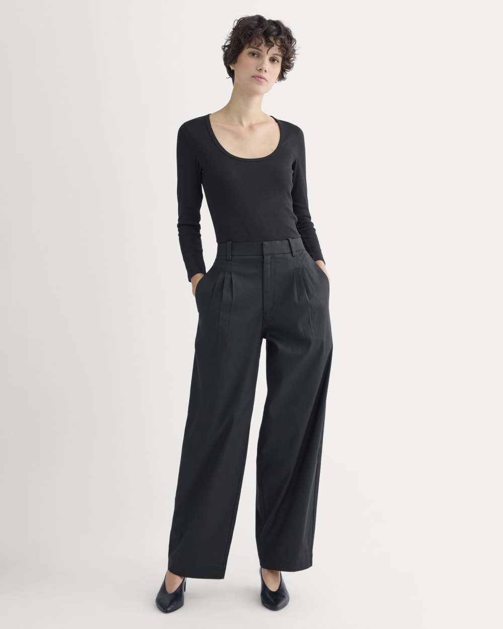 Luxe Rib Deep U-Neck Top | Black