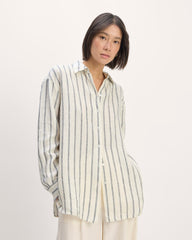 The Boyfriend Shirt in Linen | Bone/Navy