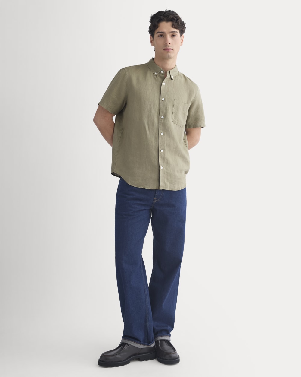 The Classic Short-Sleeve Shirt in Linen | Overland