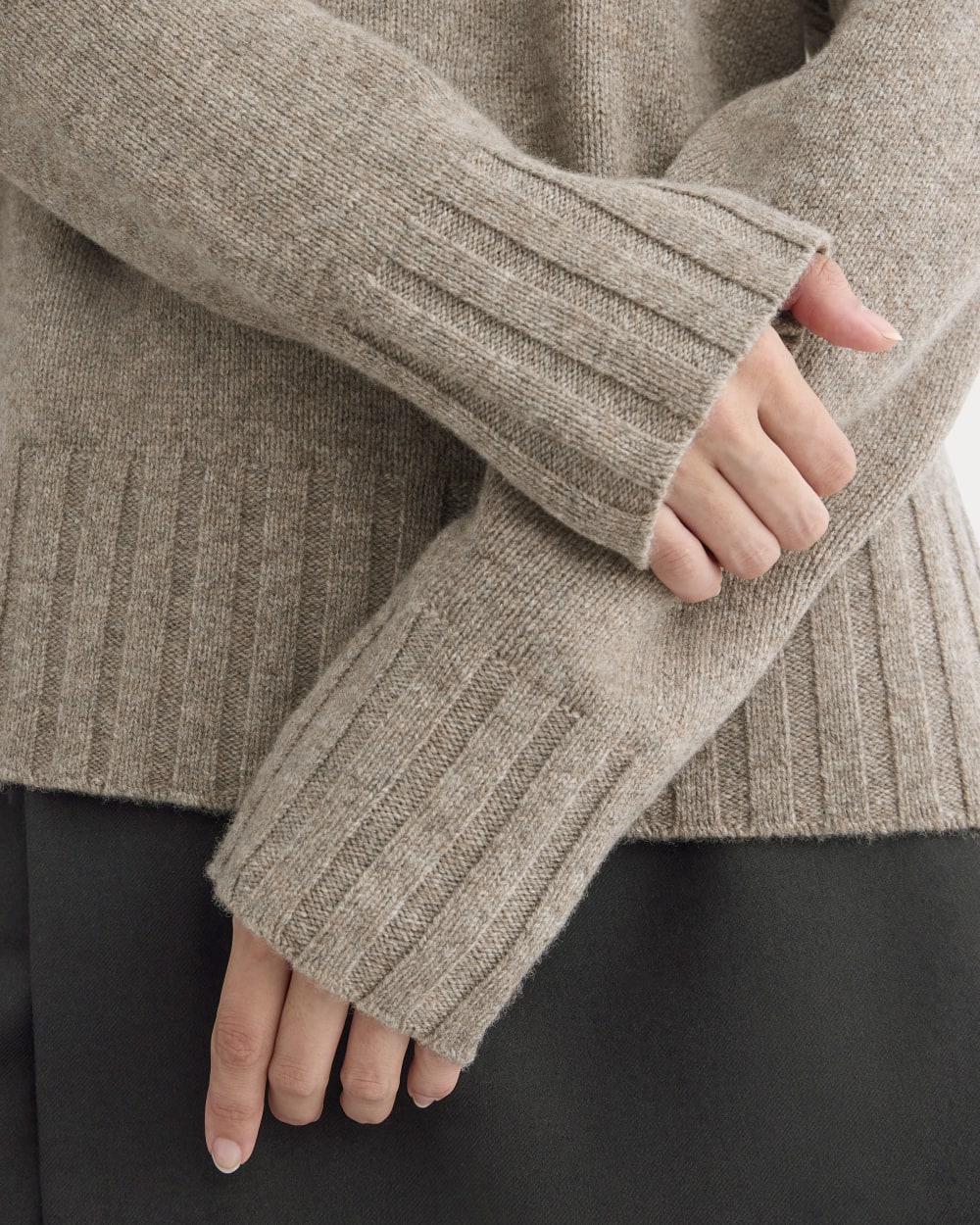 V-Neck Sweater in Extrafine Luxe Merino | Heather Soft Taupe