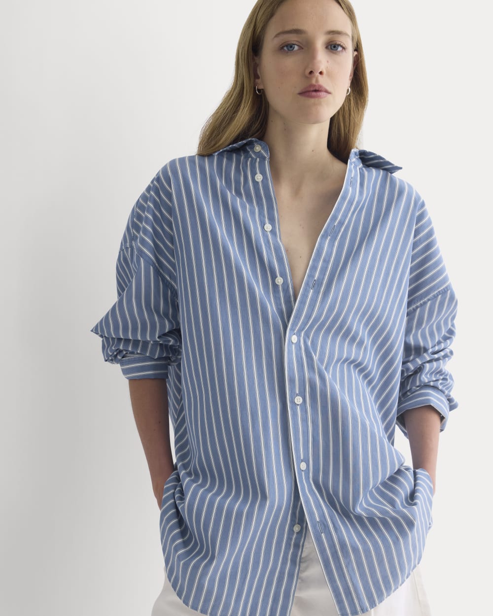 Back-Tie Oversized Shirt in Washed Poplin | Dutch Blue / Bone