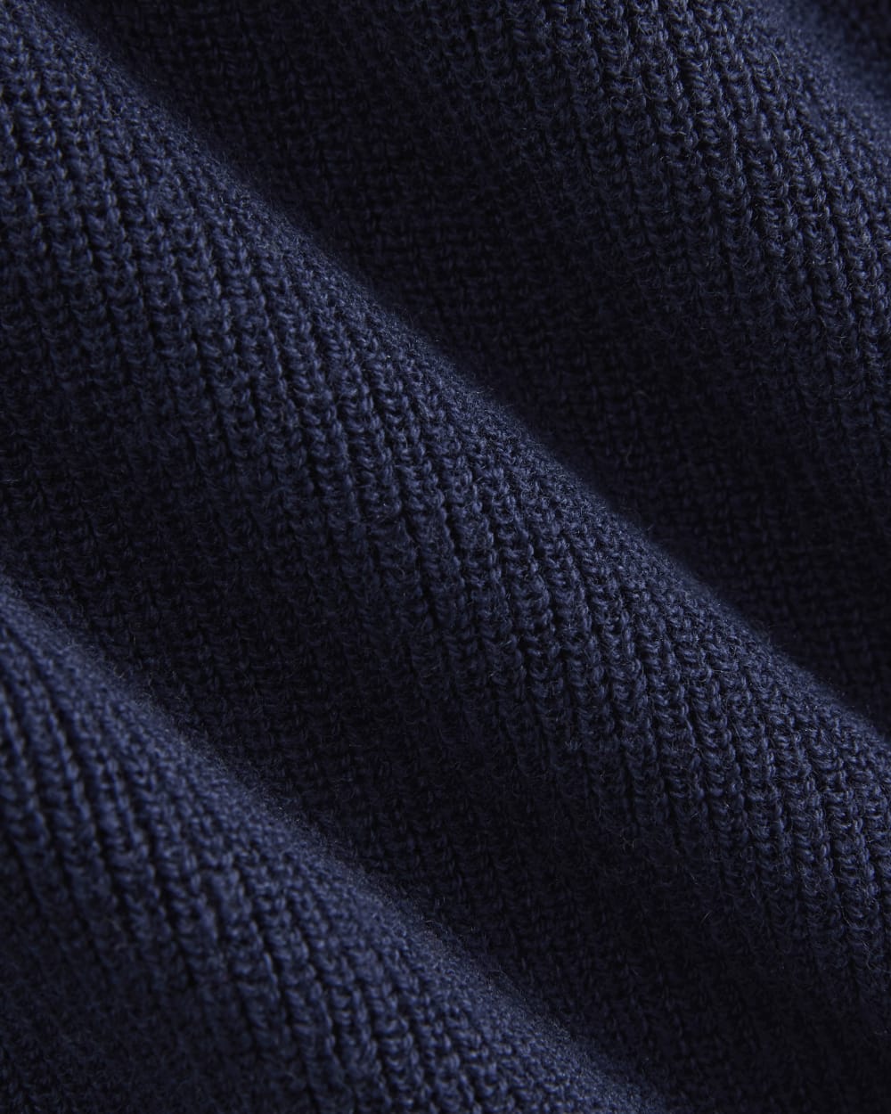Relaxed V-Neck Vest in Cotton Merino | Navy