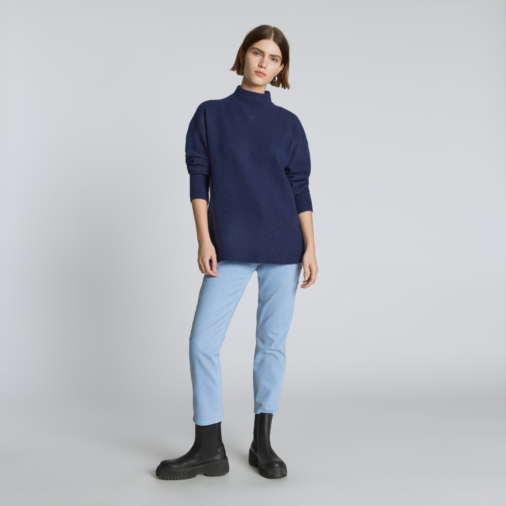 The Cozy-Stretch Pullover | Ocean Cavern