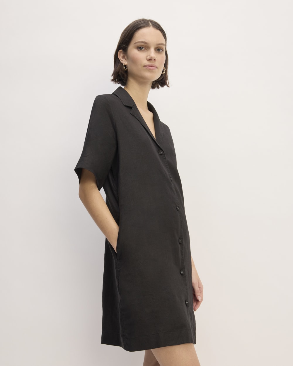 The Shirtdress in Linen | Black