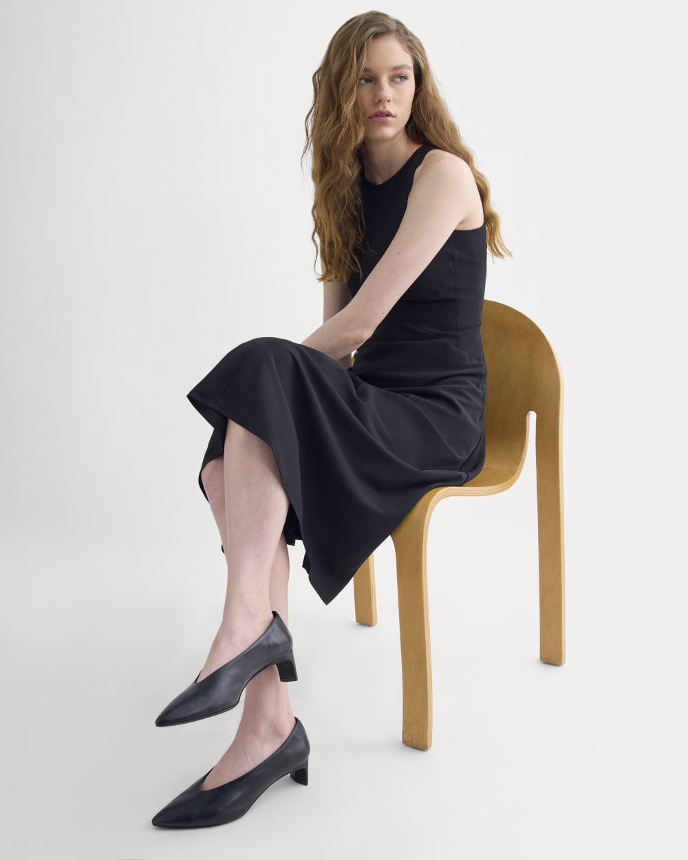Made in Italy Almond-Toe Pump | Black Leather