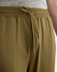 The Off-Duty Tech Jogger | Olive