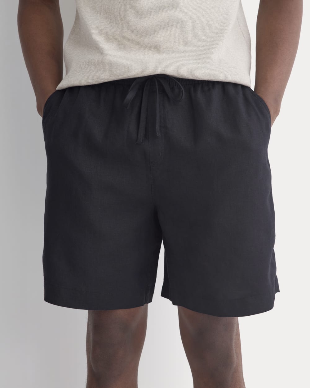 Linen Easy Short | Black