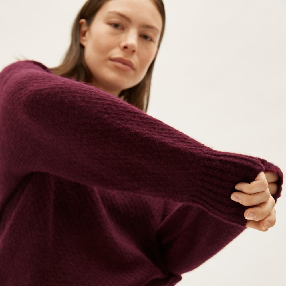 The Cocoon Crew in Alpaca | Oxblood