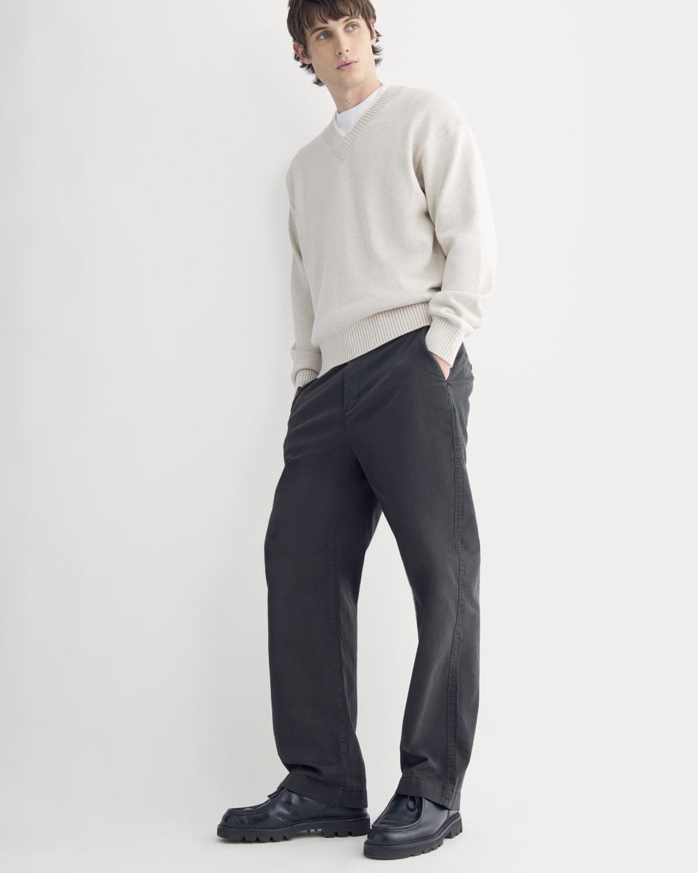 Everyday Relaxed-Fit Chino | Black
