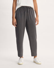 The Tapered Pant in Butterlite | Graphite
