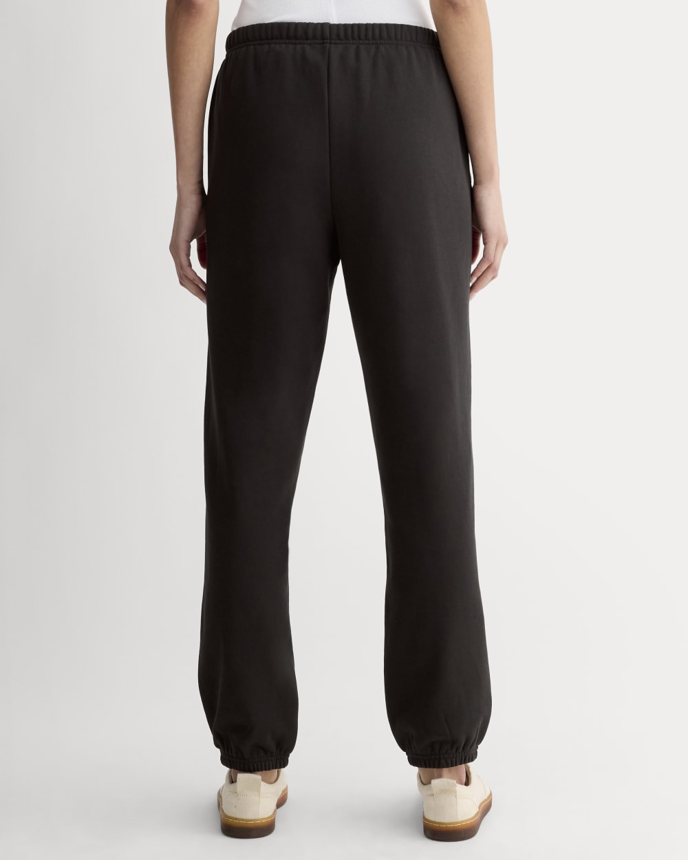 The Off-Duty Jogger | Black