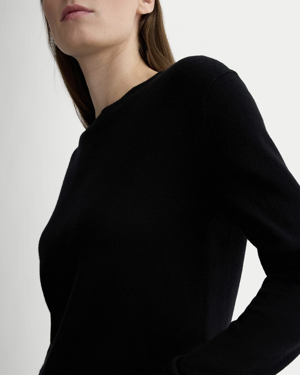 The Classic Crew in Cashmere | Black