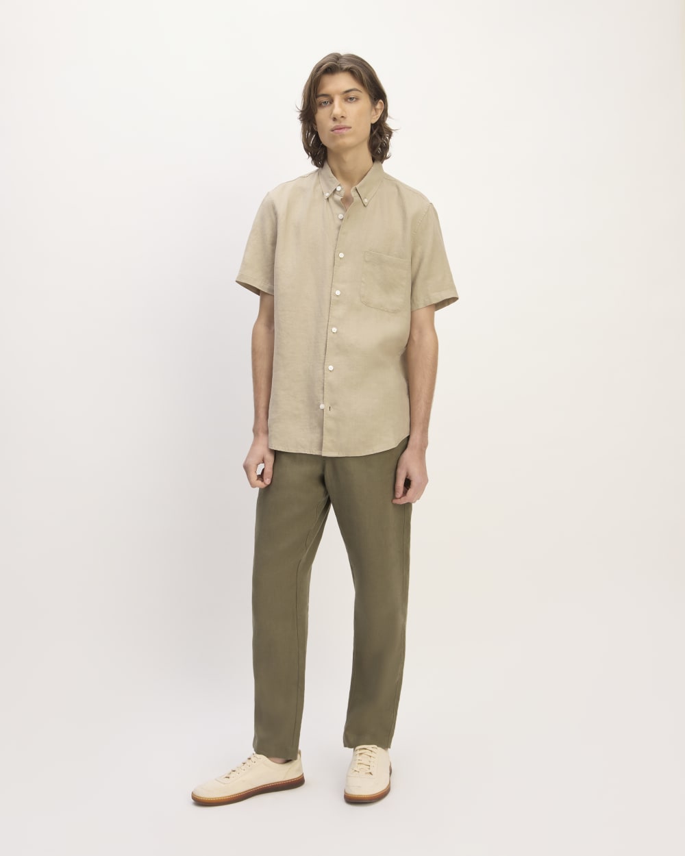 The Classic Short-Sleeve Shirt in Linen | Trench Coat Khaki