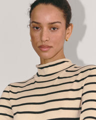 The Funnel Neck in Cotton Cashmere | Powder / Black