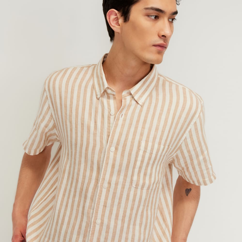 The Classic Short-Sleeve Shirt in Linen | Bone / Caramel