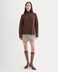 The Boxy Turtleneck in Cashmere | Dark Mahogany