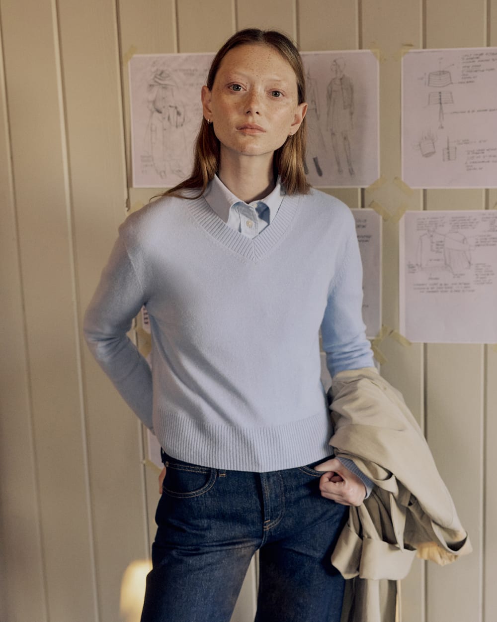 Cashmere Cropped High-V Sweater | Open Air Blue