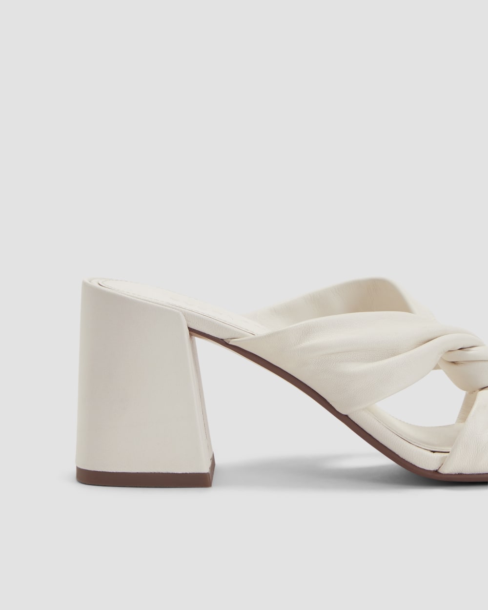The Day Twist Heel | Canvas