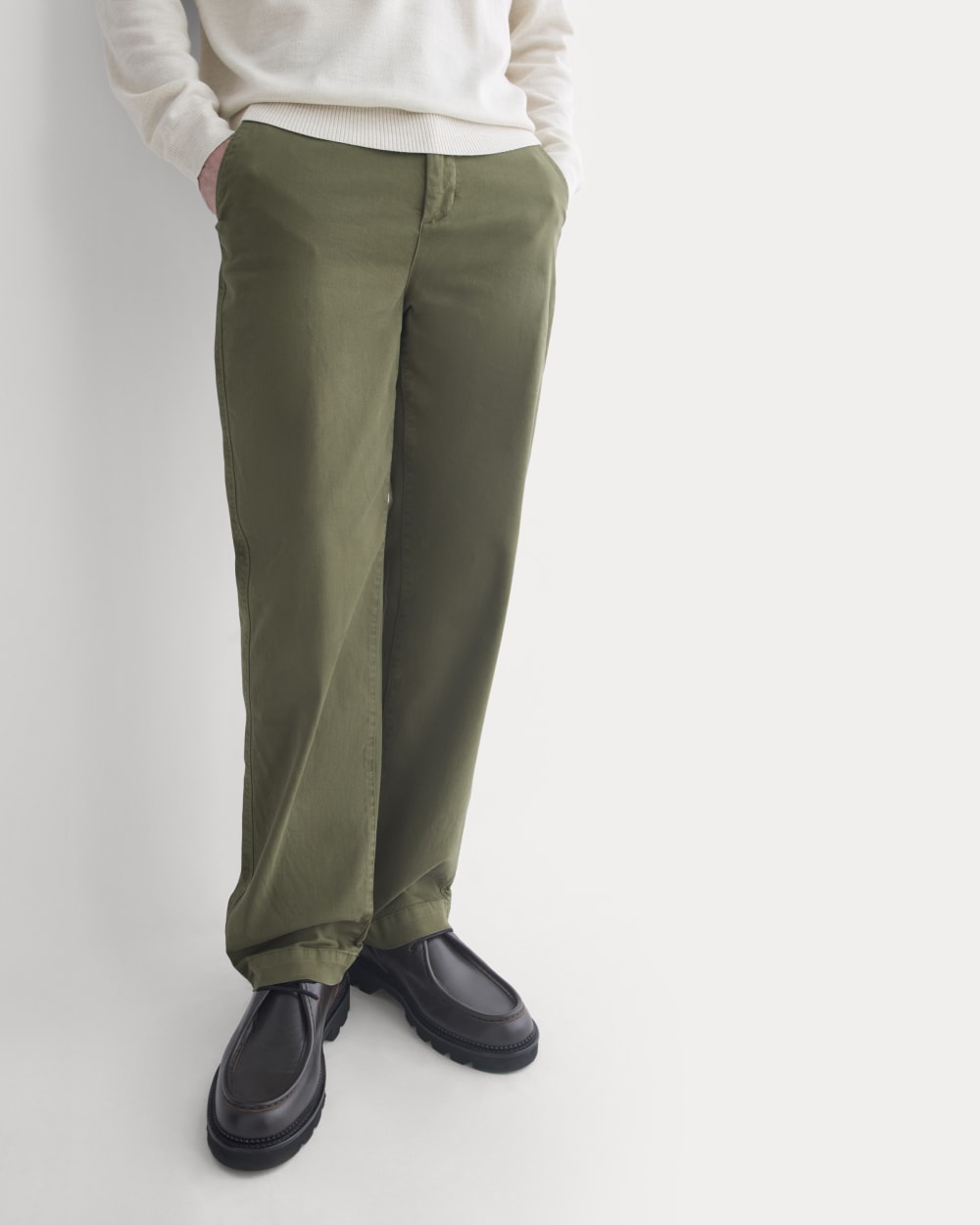 Everyday Straight-Fit Chino | Olive Night