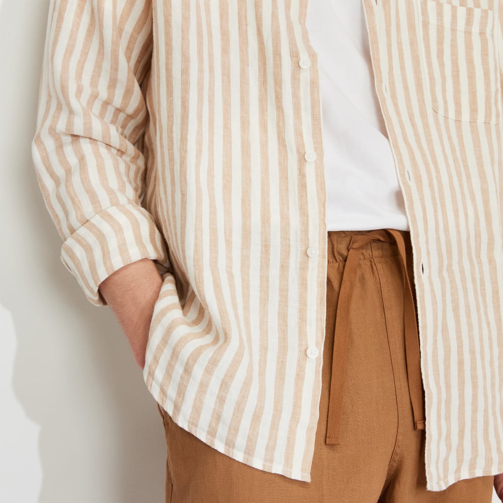 The Classic Shirt in Linen | Bone / Caramel
