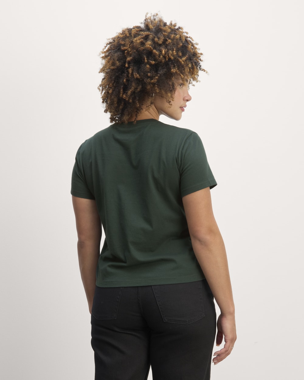 The Box-Cut Tee in Essential Cotton | Scarab | Pocket
