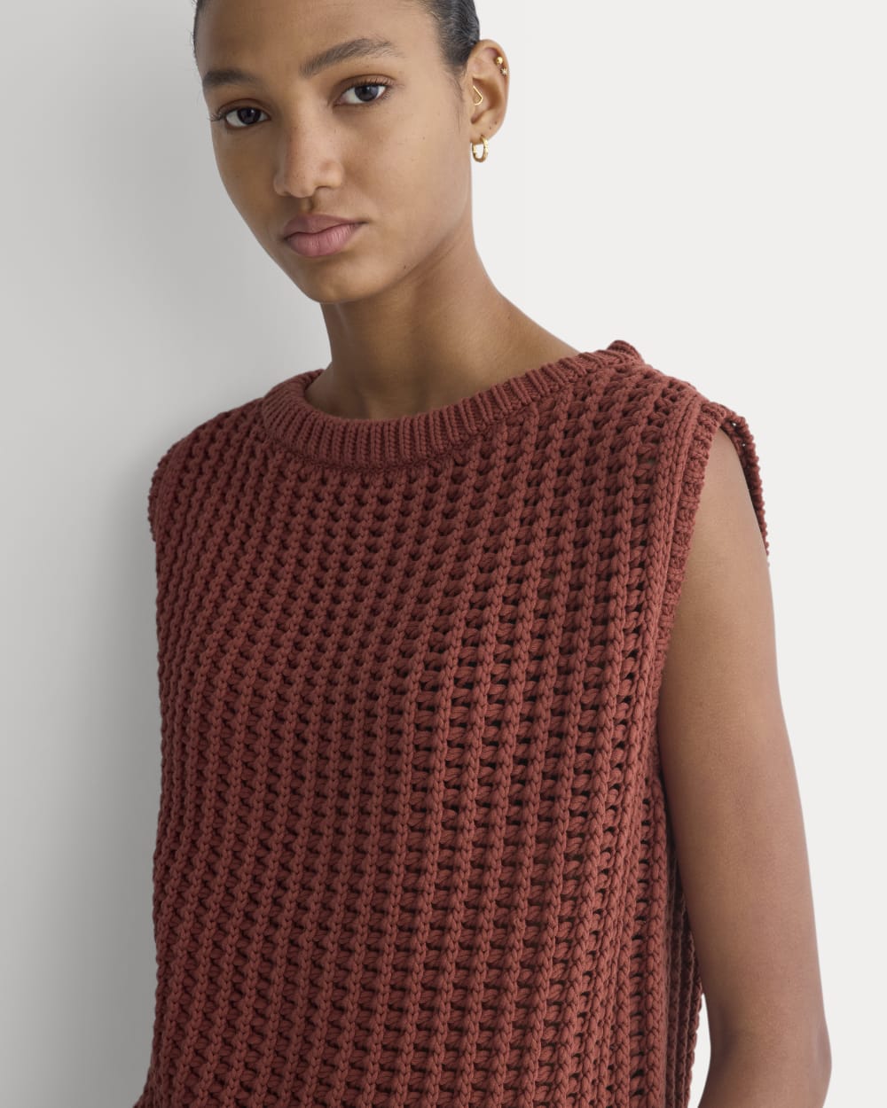 Open-Knit Tunic Vest in Elevated Cotton | Henna Red