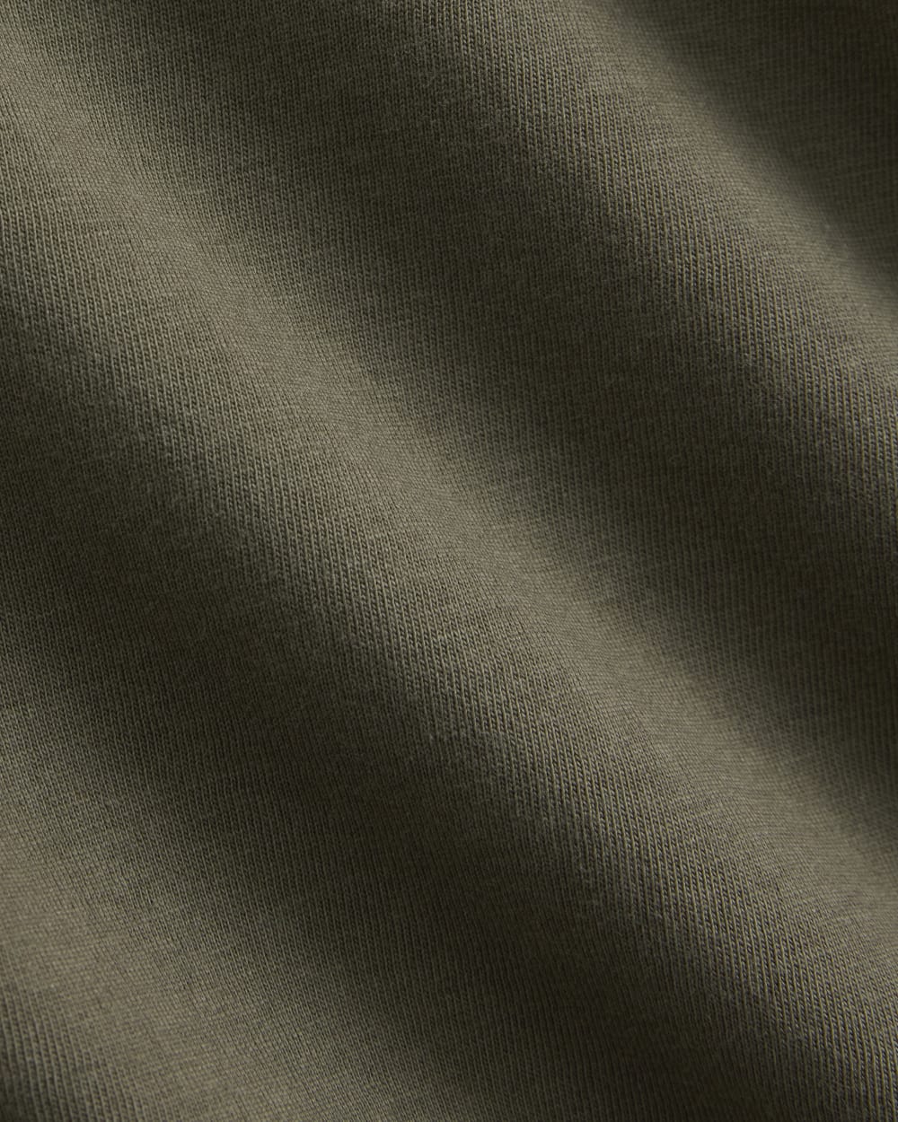 The Slim V-Neck Tee in Essential Cotton | Olive Night