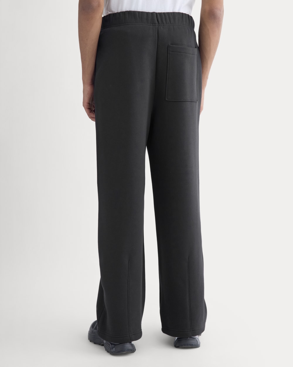 Luxe Fleece Pleated Sweatpant | Black