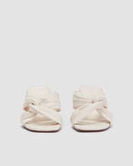 The Day Twist Heel | Canvas
